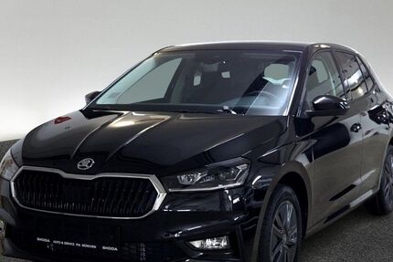 Skoda Fabia 6.500 km 23.950 &euro; München 80935