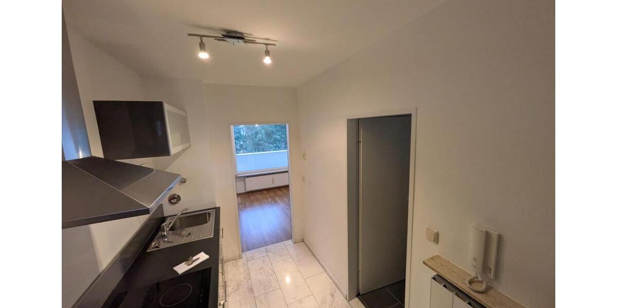 ruhige Wohnung Sendling-Westpark (Balkon, Küche) 1 zimmer