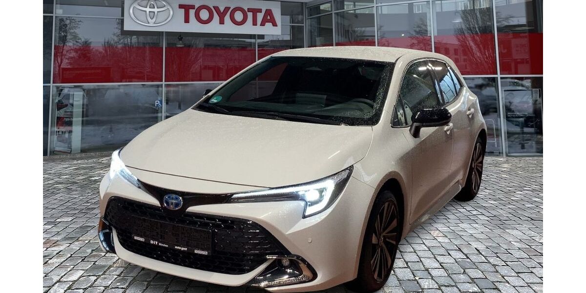Toyota Corolla 7.990 km 32.990 &euro; München 80687