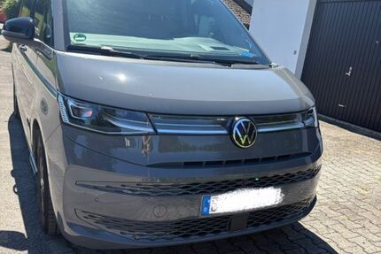 VW T7 Multivan 24.500 km 53.900 &euro; Krailling 82152