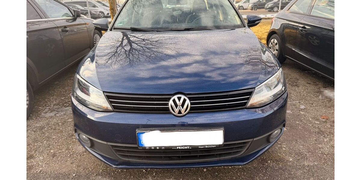 VW Jetta 280.000 km 3.500 &euro; München 81739