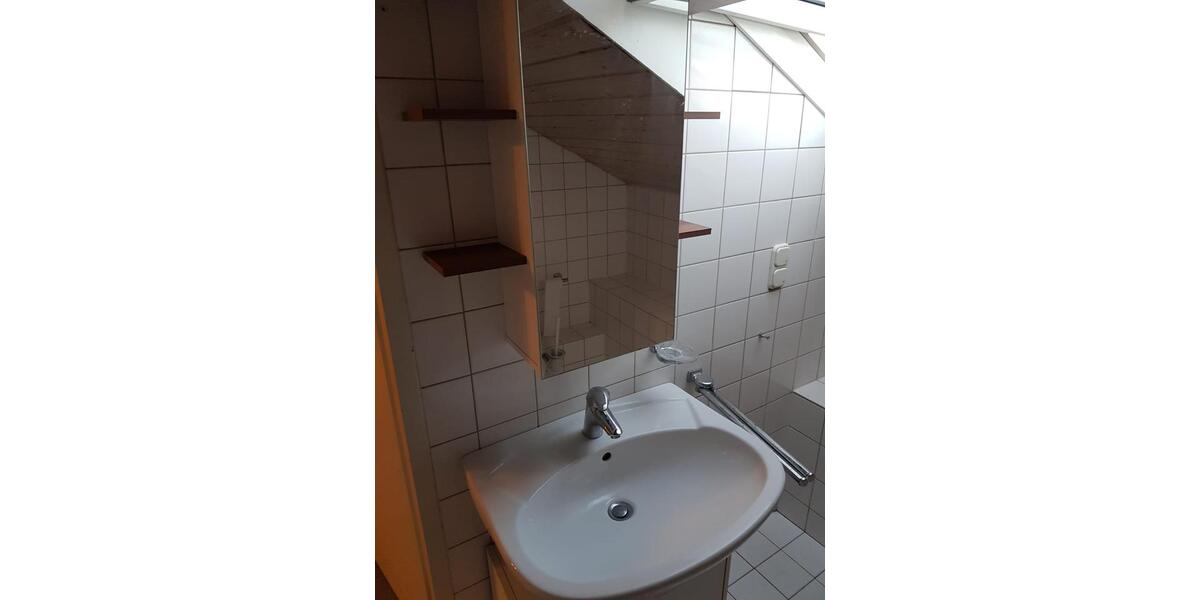 Dachgeschoßwohnung Eching - 1.5 Zimmer, 60 m&sup2;, 950&euro; | Angebot:26660069