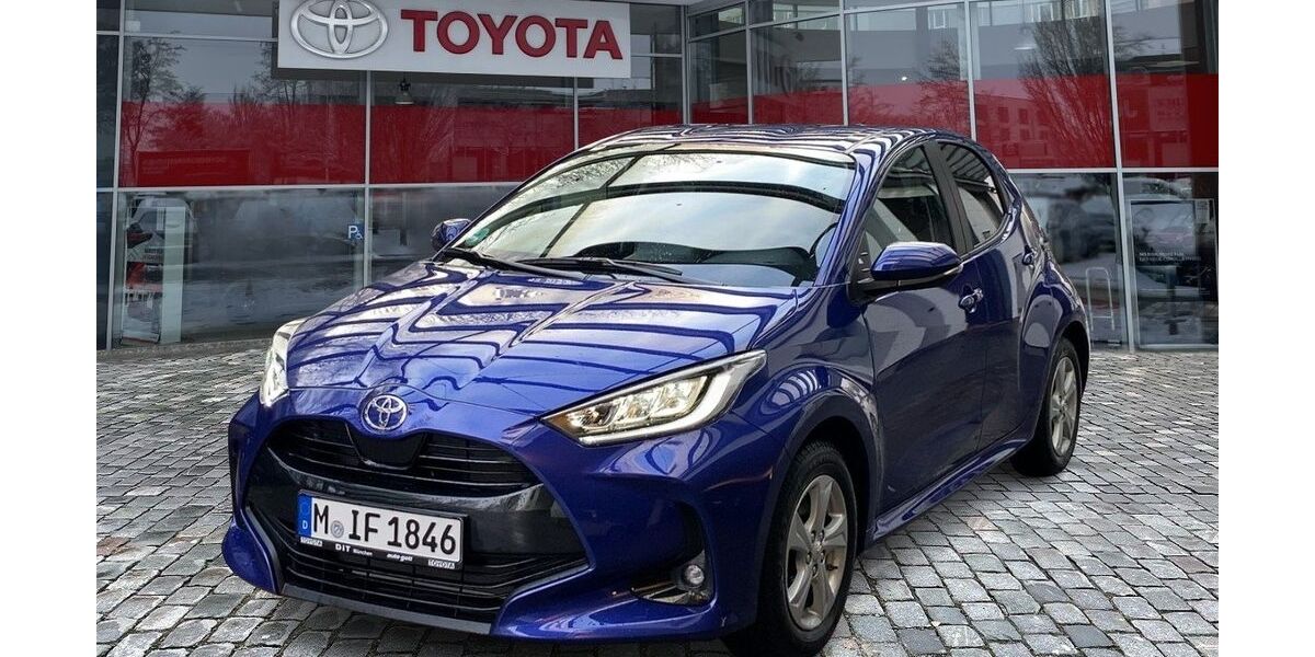 Toyota Yaris 1.990 km 21.990 &euro; München 80687