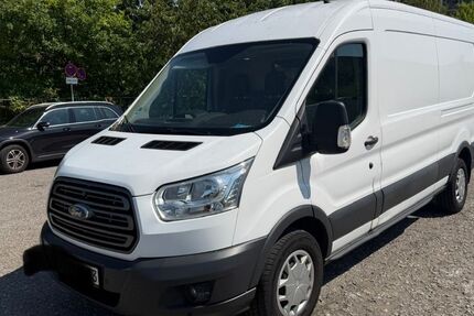 Ford Transit 173.941 km 7.990 &euro; München 81671