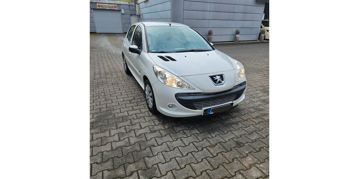 Peugeot 206 125.000 km 3.200 &euro; Taufkirchen 82024