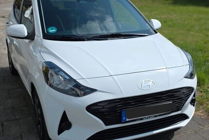 Hyundai i10 10.760 km 13.800 &euro; Unterschleißheim 85716