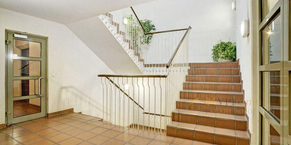 Etagenwohnung München Altstadt-Lehel - 3 Zimmer, 80 m&sup2;, 1.349.000&euro; | Angebot:25670676