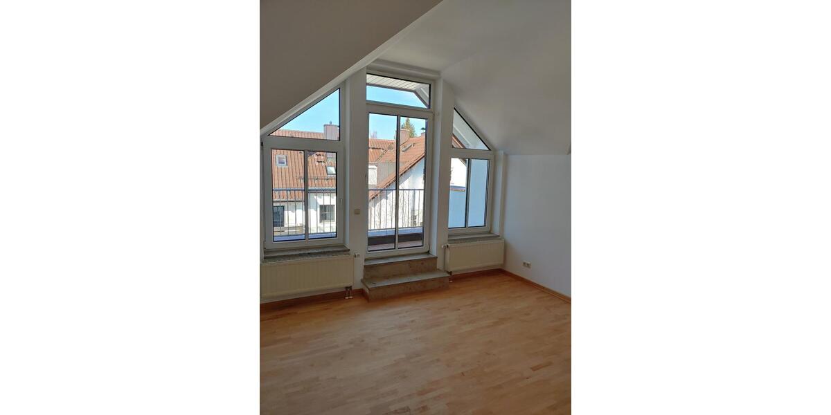 Dachgeschoßwohnung München Aubing-Lochhausen-Langwied - 3 Zimmer, 72 m&sup2;, 625.000&euro; | Angebot:26121941