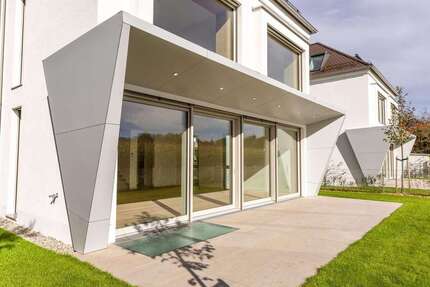 Haus zum Kaufen in München 2.190.000 € 218 m² 6 zimmer