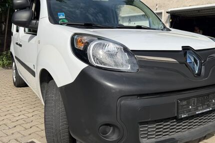 Renault Kangoo 35.300 km 6.950 &euro; Puchheim 82178