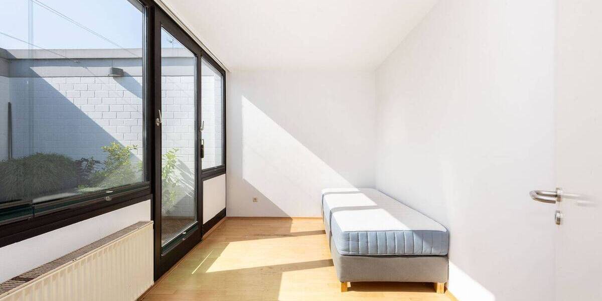 Bungalow München Bogenhausen - 4 Zimmer, 122 m&sup2;, 1.000.000&euro; | Angebot:26928725