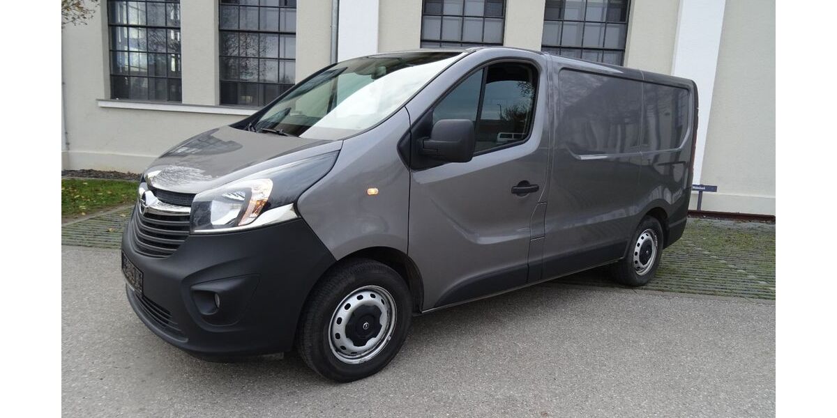 Opel Vivaro 158.400 km 12.950 &euro; München 81249