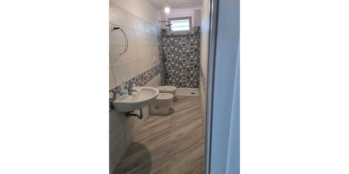 Etagenwohnung München Sendling-Westpark - 4 Zimmer, 140 m&sup2;, 450.000&euro; | Angebot:25876496