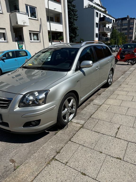 Avensis