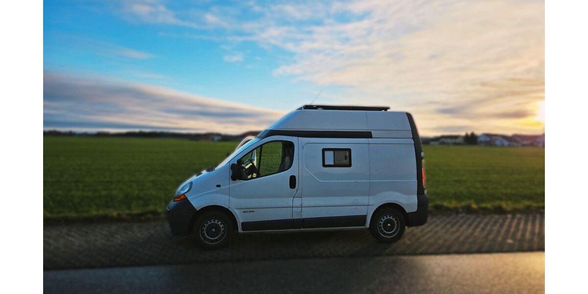 Renault Trafic 157.000 km 8.299 &euro; Pastetten 85669