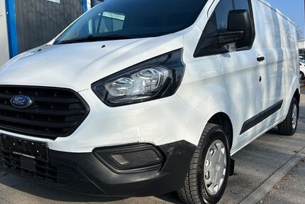 Ford Transit Custom 49.968 km 13.990 &euro; München 81825