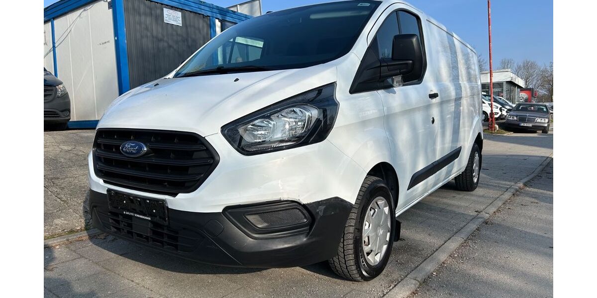Ford Transit Custom 49.968 km 13.990 &euro; München 81825