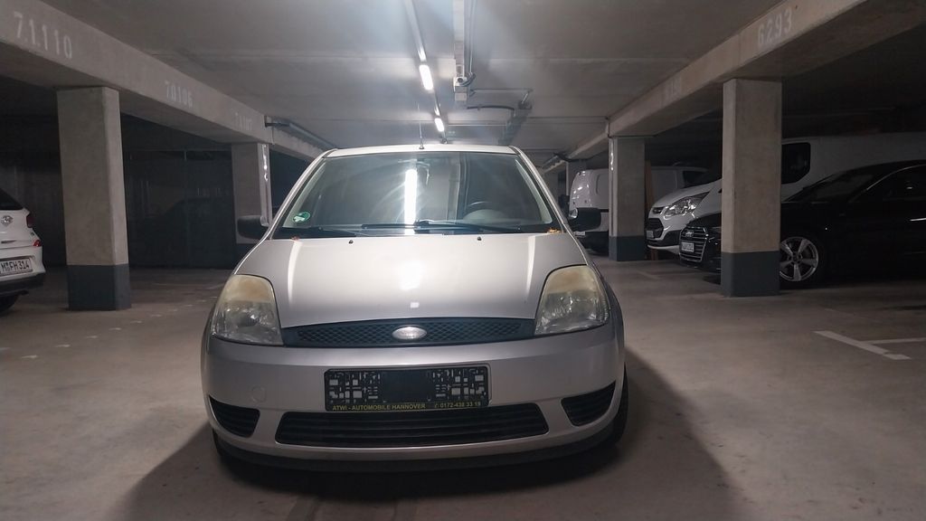 Ford Fiesta 117.000 km 2.350 &euro; München 80634