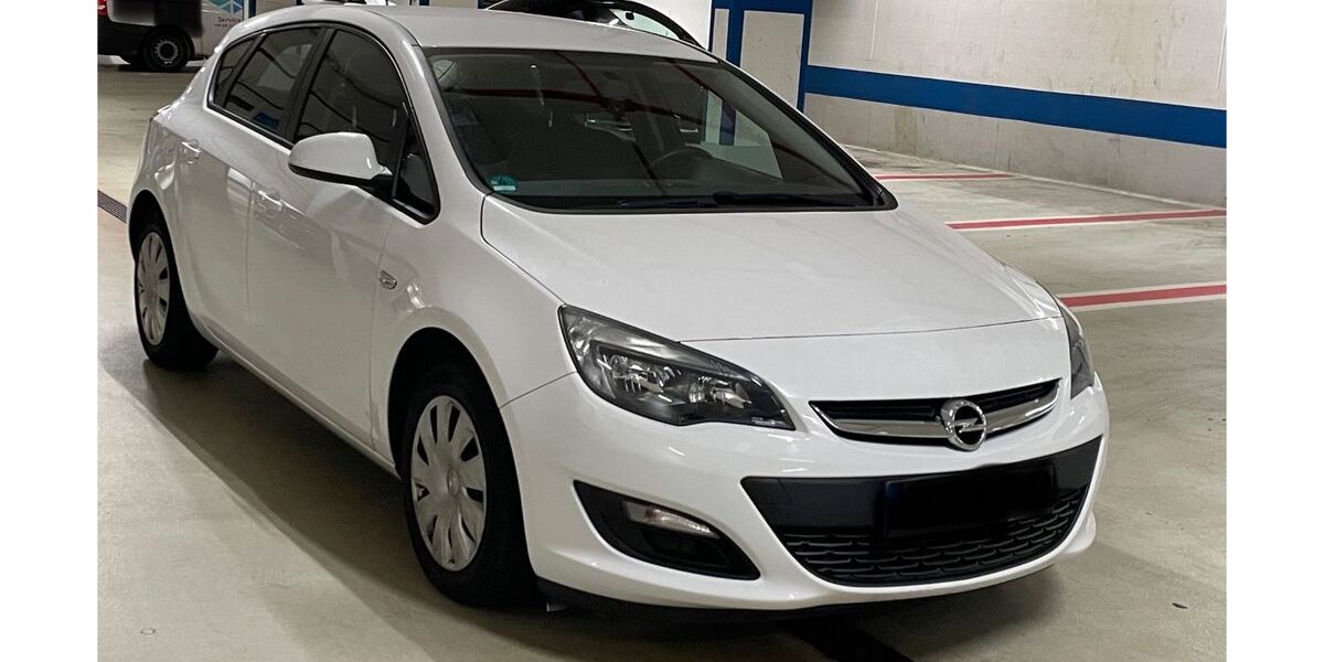 Opel Astra 98.000 km 5.680 &euro; Germering bei München (7km westl. von München) 82110