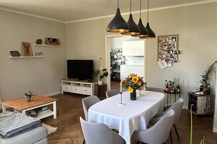 Wohnung München Sendling-Westpark - 3 Zimmer, 94 m&sup2;, 2.300&euro; | Angebot:27609549