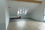 Dachgeschoßwohnung München Allach-Untermenzing - 3 Zimmer, 90 m&sup2;, 1.900&euro; | Angebot:26060902