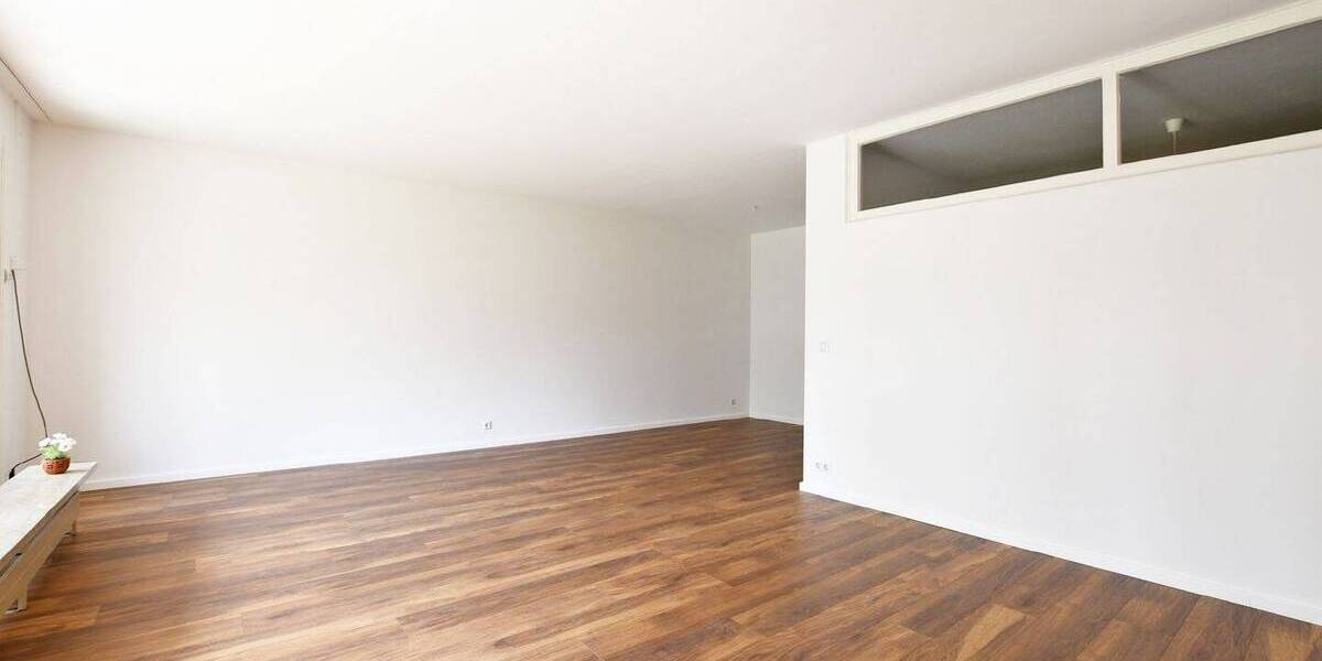 Etagenwohnung München Pasing-Obermenzing - 2 Zimmer, 86 m&sup2;, 1.550&euro; | Angebot:26305726