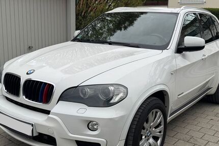 BMW X5 253.452 km 9.200 &euro; Putzbrunn 85640