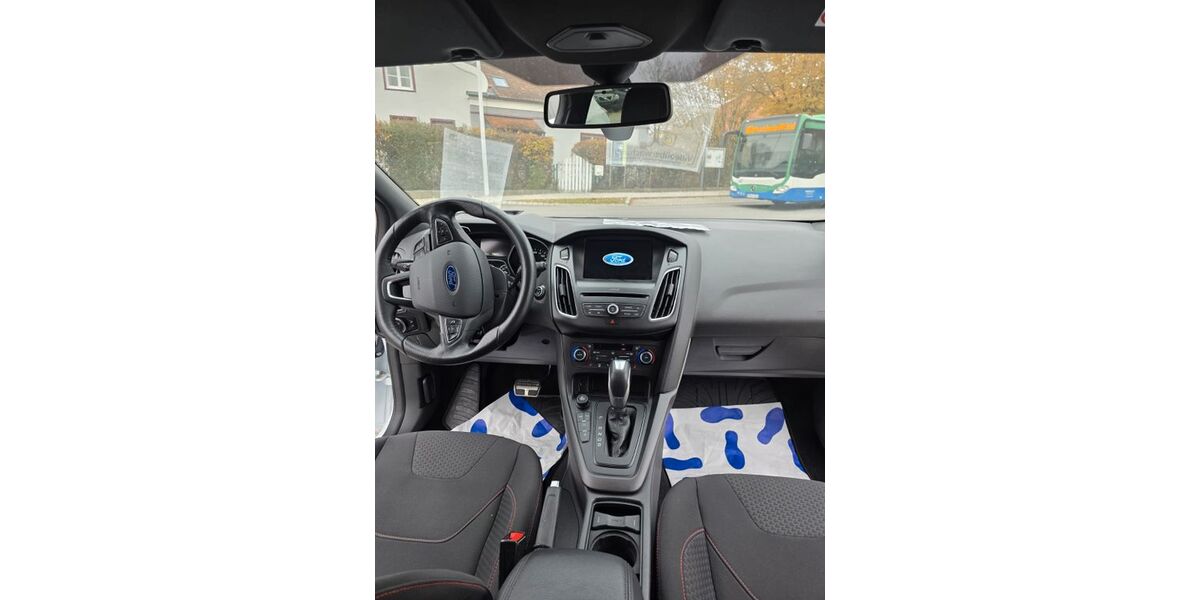 Ford Focus 69.000 km 14.000 &euro; München 81249