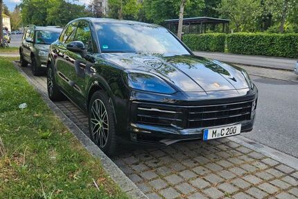 Porsche Cayenne 38.400 km 76.500 &euro; München 80997