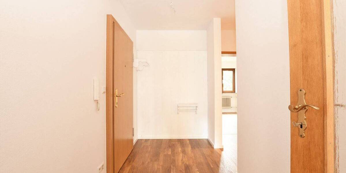 Etagenwohnung München Pasing-Obermenzing - 2 Zimmer, 86 m&sup2;, 1.550&euro; | Angebot:26305726