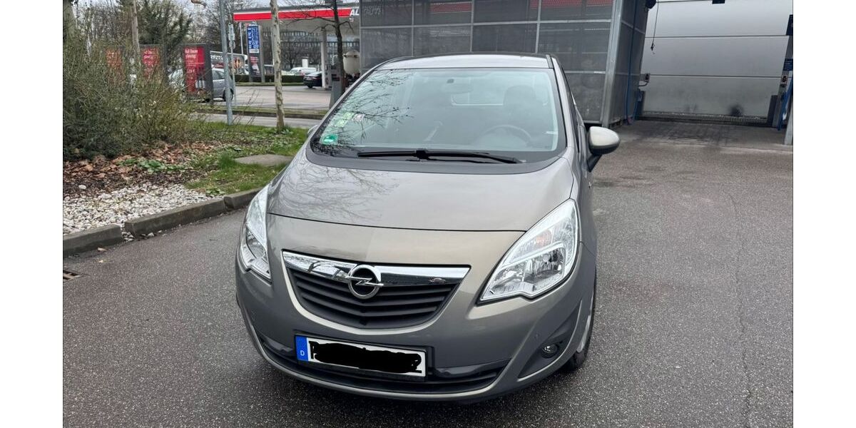 Opel Meriva 107.000 km 4.900 &euro; München 80796
