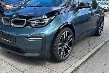 BMW i3 34.973 km 23.500 &euro; München 81825
