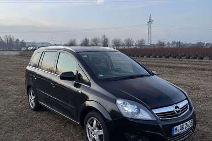 Opel Zafira 123.700 km 6.700 &euro; München 81243