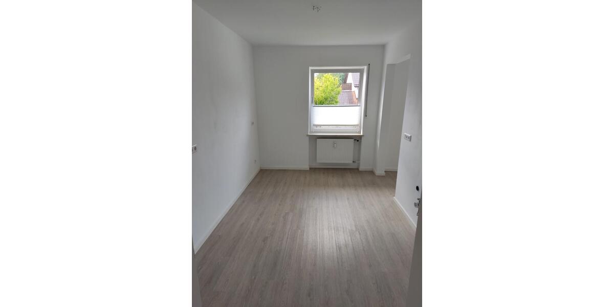 Etagenwohnung Aschheim - 2.5 Zimmer, 90 m&sup2;, 1.380&euro; | Angebot:25570695