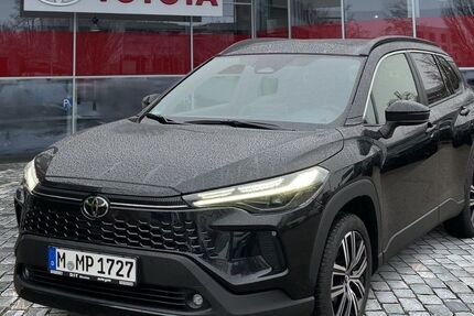 Toyota Corolla Cross 8.500 km 38.990 &euro; München 80687