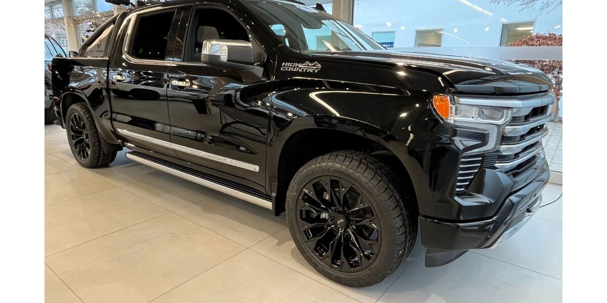 Chevrolet Silverado 9.500 km 89.990 &euro; München 81825