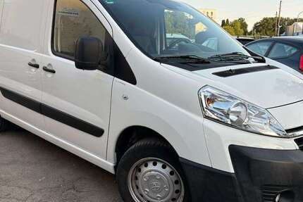Toyota Proace 45.500 km 9.999 &euro; München 81245