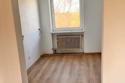 Wohnung Fürstenfeldbruck - 3 Zimmer, 82 m&sup2;, 355.000&euro; | Angebot:25933689