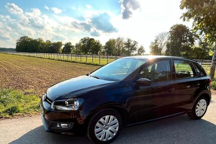 VW Polo 92.000 km 5.400 &euro; München 81373