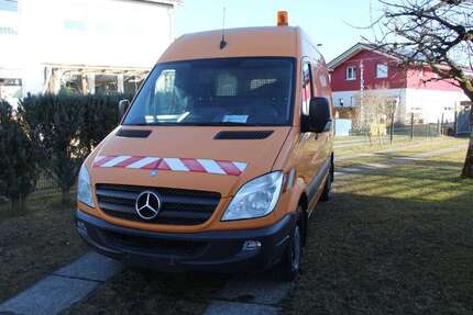 Mercedes-Benz Sprinter 284.967 km 6.300 &euro; Gilching 82205