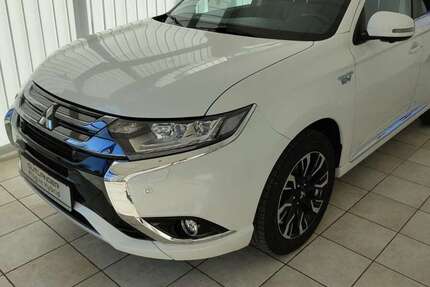 Mitsubishi Outlander 122.704 km 18.200 &euro; Gilching 82205