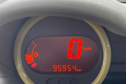 Renault Twingo 96.000 km 3.700 € München 80797