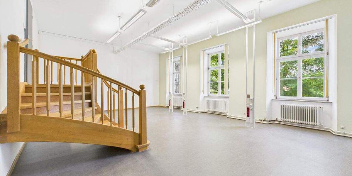Gewerbeobjekt Ebersberg - 7 Zimmer, 2.200&euro; | Angebot:25747221