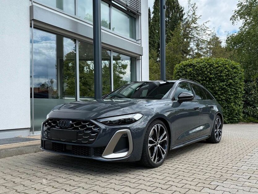 Audi S5 8.950 km 74.900 € Grünwald 82031