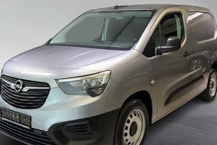 Opel Combo 50.000 km 17.890 &euro; München 80339