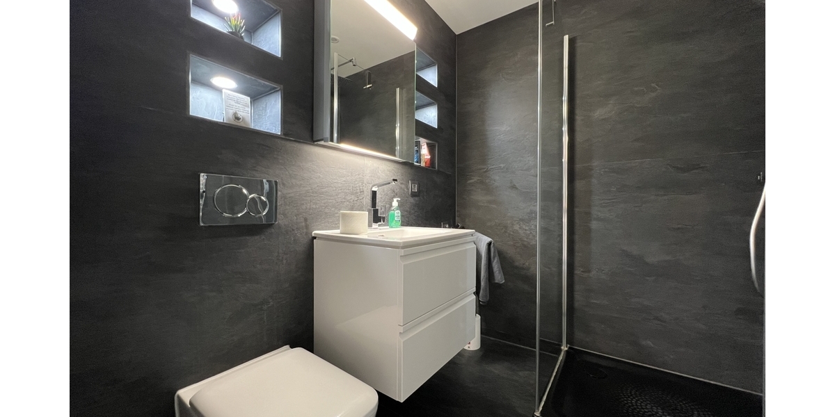 Anspruchsvolles Apartment mit hochwertiger Ausstattung am OEZ (U1U3Bus) - Etagenwohnung München Moosach | Angebot:27298905