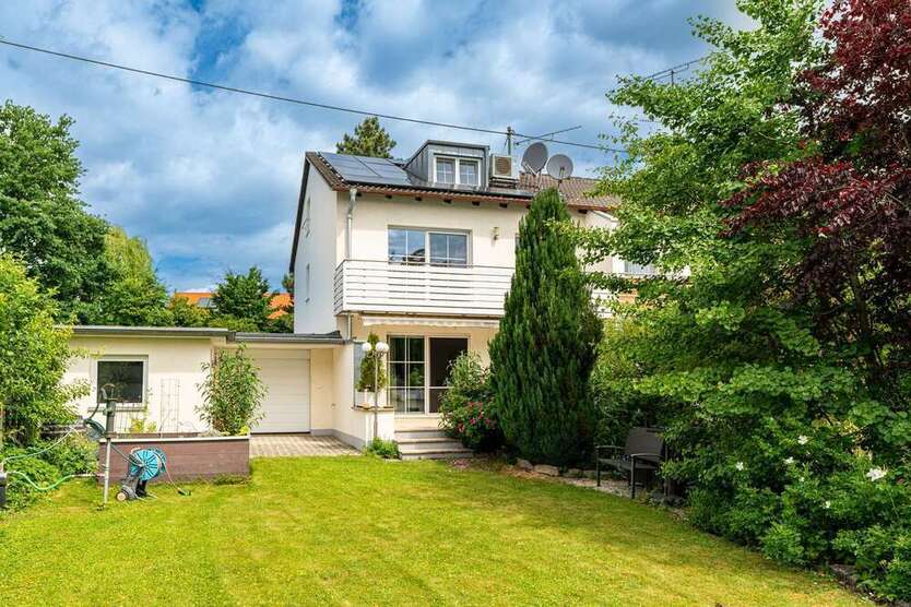 Haus zum Kaufen in Pastetten 849.000 € 190 m²