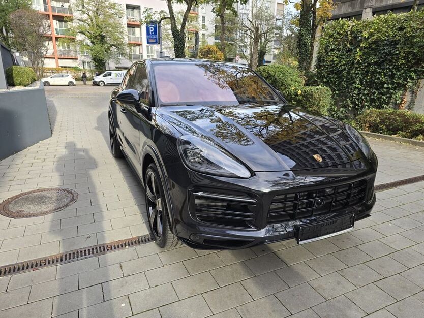 Porsche Cayenne 59.000 km 79.999 € München 80689