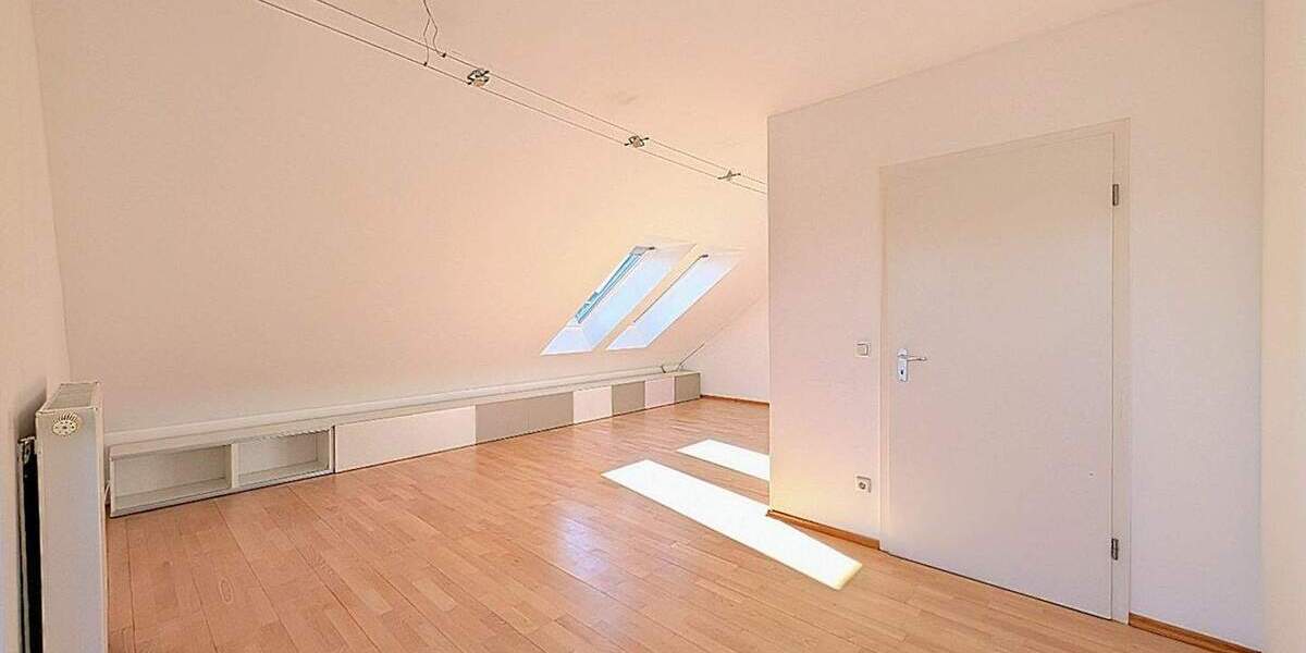 Reihenendhaus München Allach-Untermenzing - 5 Zimmer, 158 m&sup2;, 1.265.000&euro; | Angebot:25741744