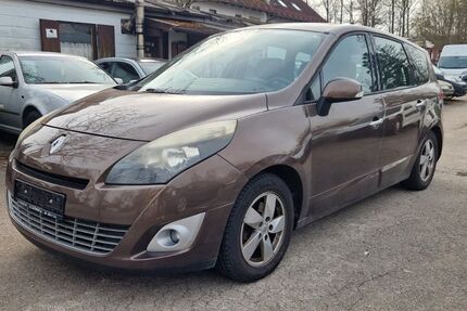 Renault Scenic 167.967 km 2.399 &euro; Fürstenfeldbruck 82256